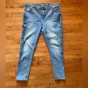 Ruff Hewn embroidered skinny jeans size 18W